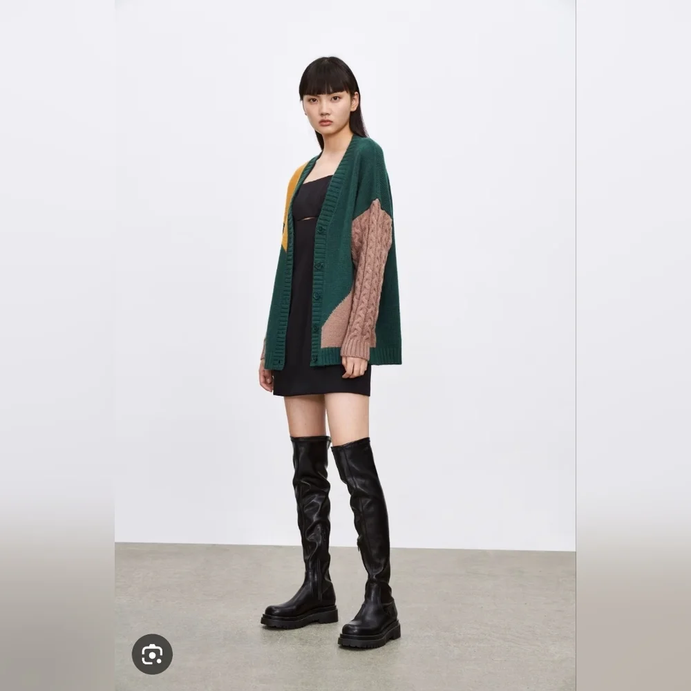 NWT Urban Revivo Colorblock Cable Knit Button Down Oversized Cardigan - Picture 4 of 11